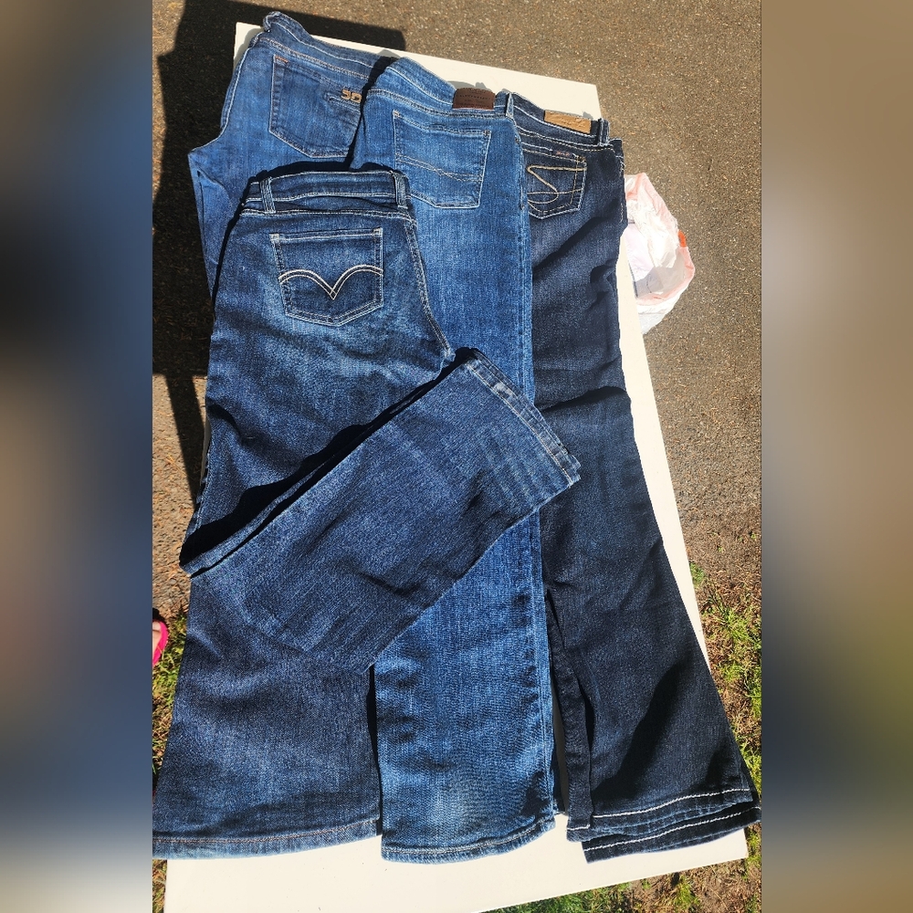 Jean Bundle - Picture 6 of 7
